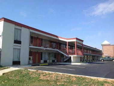 Days Inn By Wyndham Monroe Nc Eksteriør bilde